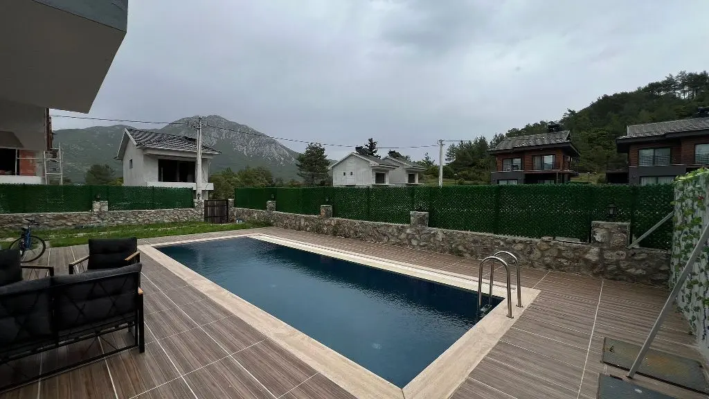 Uzumlu villa